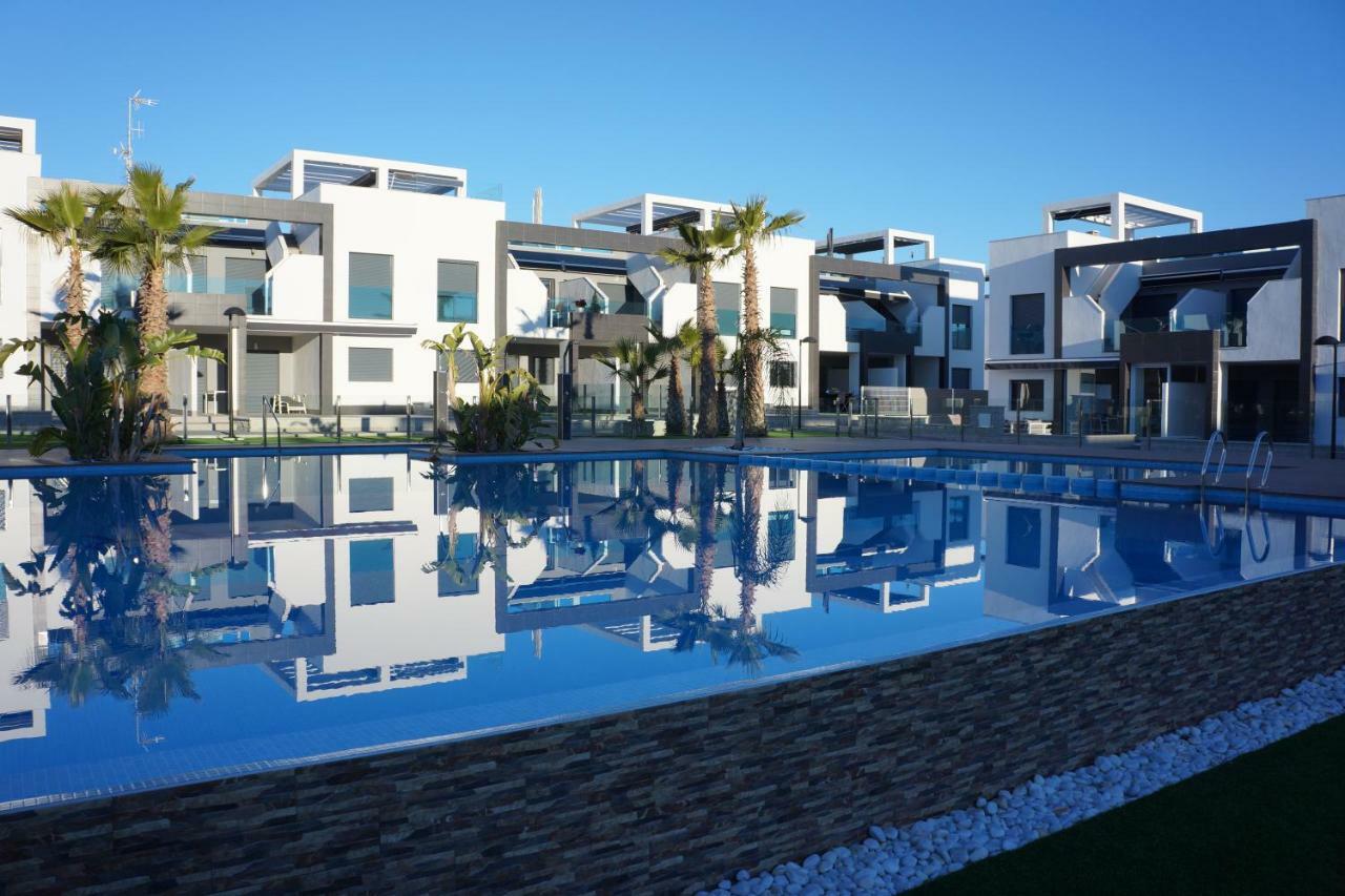 Apartment Oasis Beach La Zenia Orihuela Buitenkant foto
